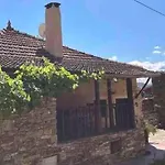 Casas Na Montanha Vistas Fantasticas Com Piscina Vinhais