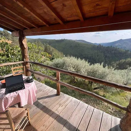 Casas Na Montanha Vistas Fantasticas Com Piscina * Vinhais