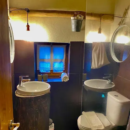 Semesterbostad Casas Na Montanha Vistas Fantasticas Com Piscina *