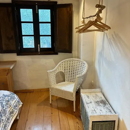 Casas Na Montanha Vistas Fantasticas Com Piscina * Vinhais