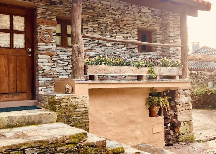 Casas Na Montanha Vistas Fantasticas Com Piscina Vinhais