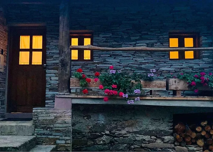 Casas Na Montanha Vistas Fantasticas Com Piscina Feriehus