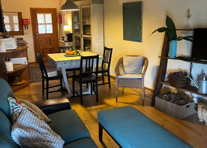 Casas Na Montanha Vistas Fantasticas Com Piscina Feriehus Vinhais